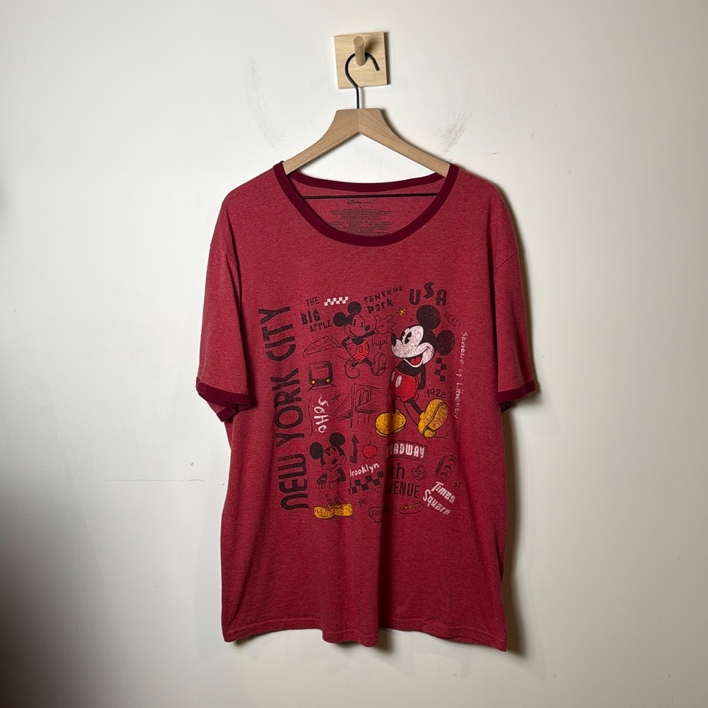 Disney Store Red Mickey NYC Graphic Tee size XL